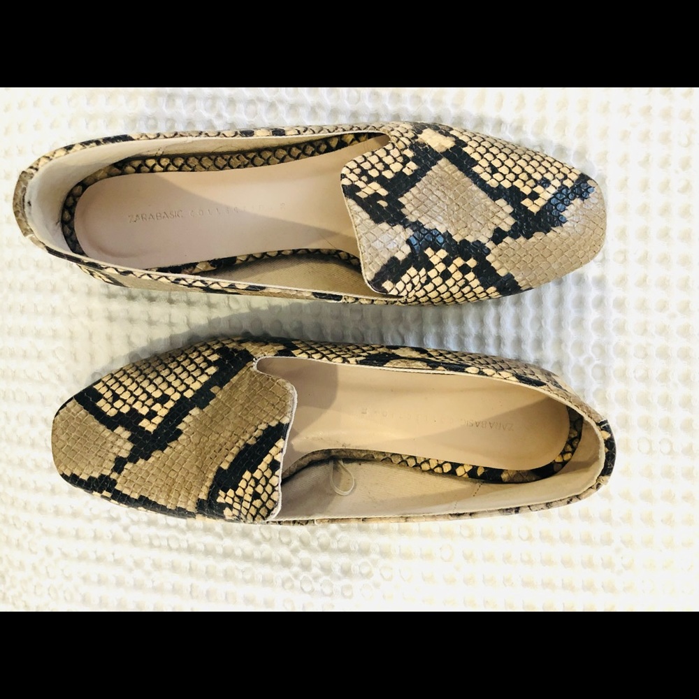 ZARA loafers snakeskin